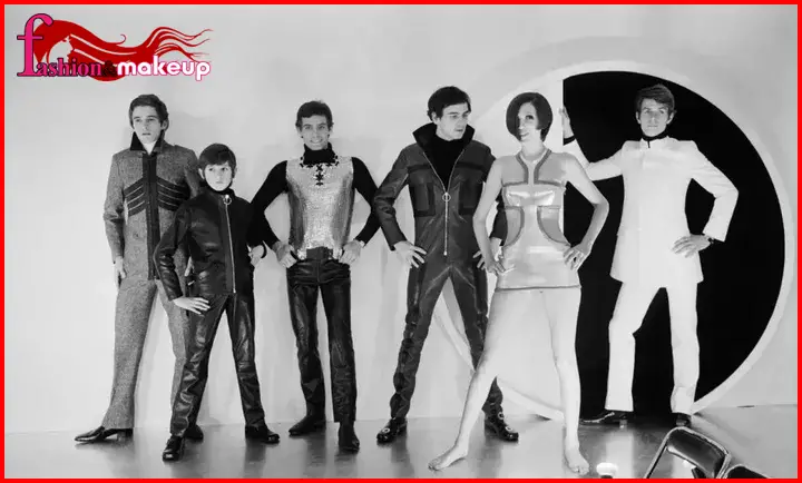 Models showing the new Pierre Cardin collection in 1968